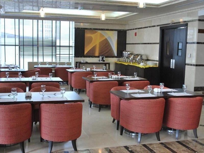 London Crown Hotel Дубай Екстер'єр фото