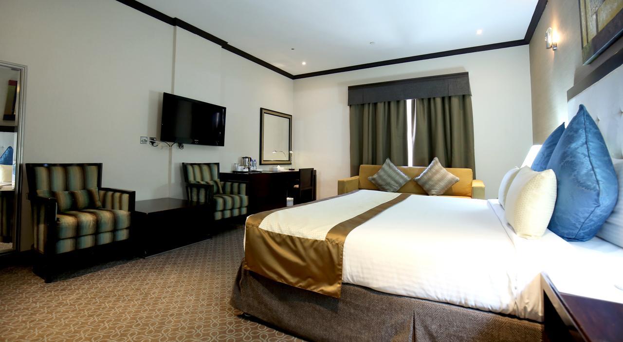 London Crown Hotel Дубай Екстер'єр фото