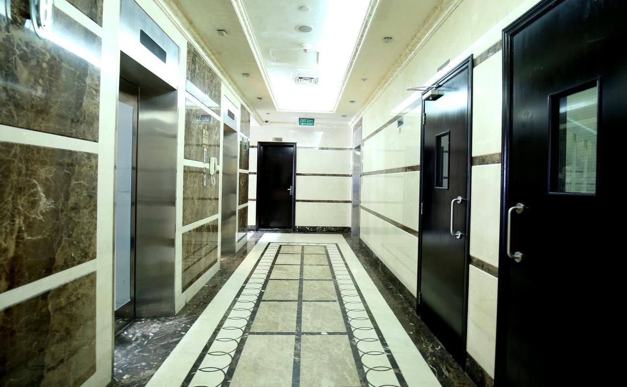 London Crown Hotel Дубай Екстер'єр фото