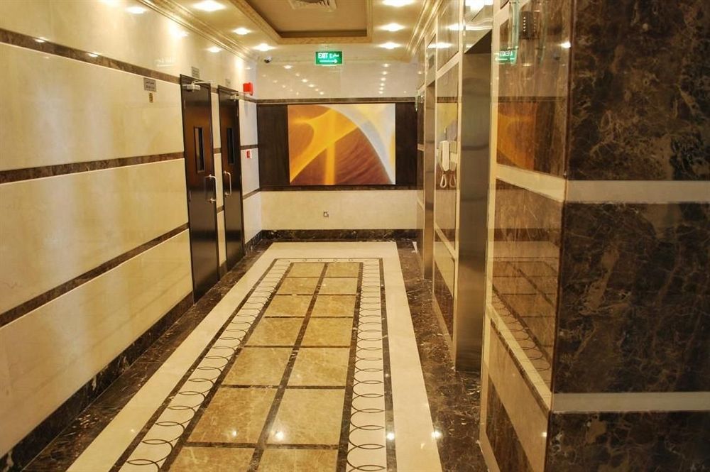 London Crown Hotel Дубай Екстер'єр фото